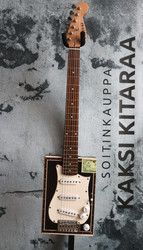 Hobo 63 sikarilaatikkokitara 2014 (käytetty)