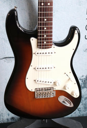 Fender American Special Stratocaster 2018 (käytetty)