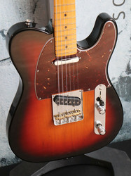 Fender American Professional II Telecaster 2021 (käytetty)