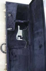 Fender Nate Mendel P Bass Candy Apple Red 2022+ kova laukku (käytetty)