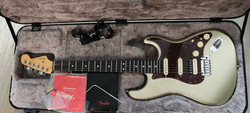 Fender American Elite Stratocaster® HSS ShawBucker 2018 (käytetty)