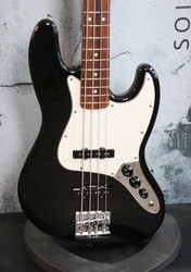 Fender Player Series Jazz Bass PF BLK 2020 basso (käytetty)