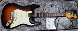 Fender  American Ultra Stratocaster 2021 (käytetty)