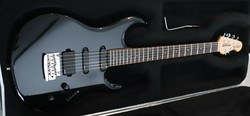 Ernie Ball Music Man Luke II 2003 (used)