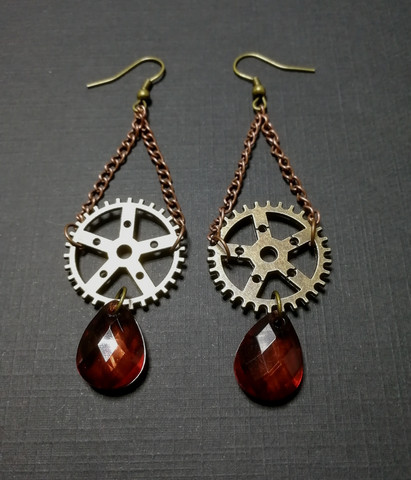 Gear Earrings with Droplets and Chain