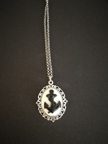 Black and white anchor necklace