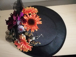 FirefoxxFlowers hat with colorful flowers