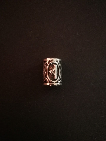 Beardbead viking rune Thurisaz