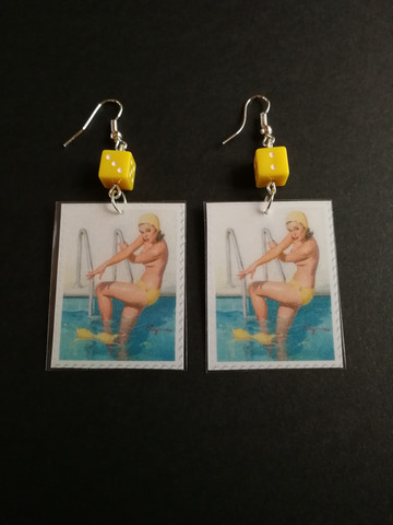 Stamps earrings pin-up swimming
