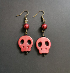 Red skull earrings
