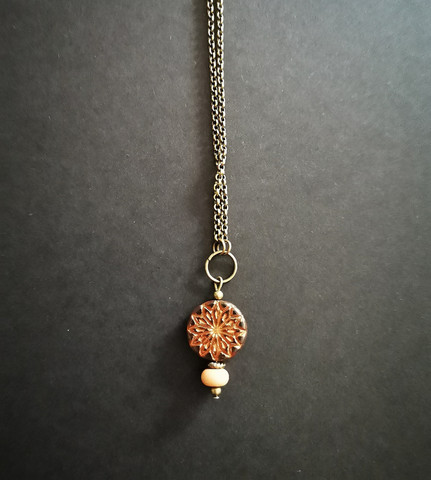 Brown and orange flower necklace