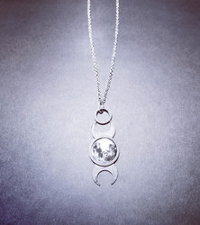 Black moon neclace