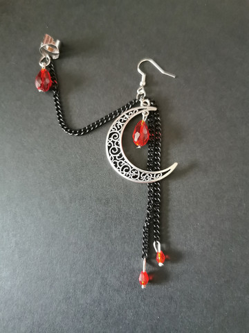 Black link earring crescent moon with red droplets