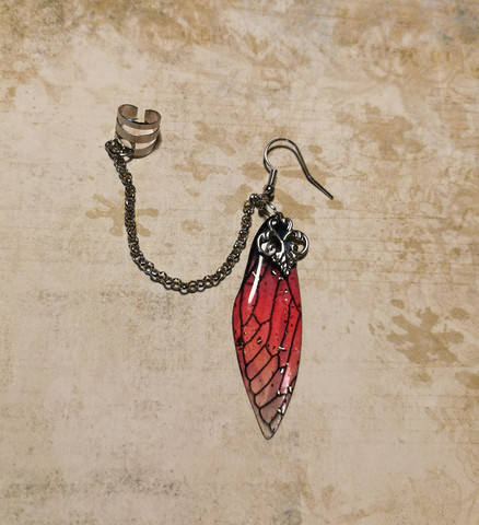 Link earring with fairy wing