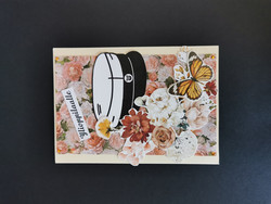 Graduate card with a butterfly