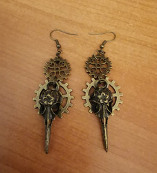 Raven skull and gear earrings