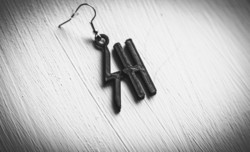 Saarihelvetti earrings