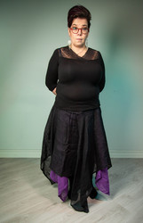 Black and violet linen skirt