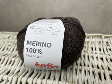 Katia Merino 100% , väri 502 teddy