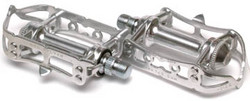 MKS SYLVAN ROAD SILVER 9/16