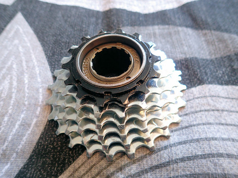 FREEWHEEL THREADED 7-SPEED 13-28 SACHS