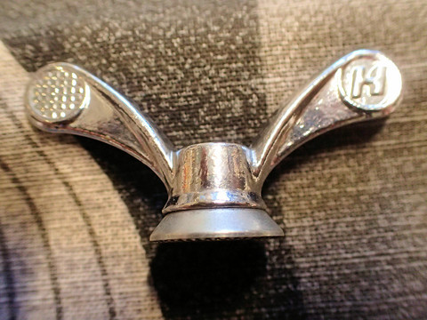 WING NUT 7.9 MM 