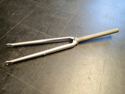 FORK STEEL 700C 28