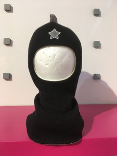 Kivat kypärälakki