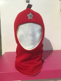 Kivat kypärälakki