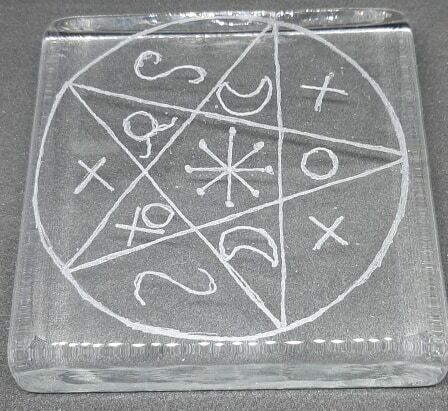 Varjon Pentagram