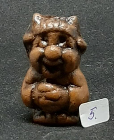 5, Ilon Demoni