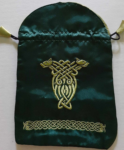 Tarot pussukka Celtic tum.vihreä