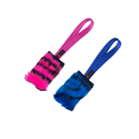 Tug-E-Nuff Faux Fur Squeaker - poistuvat värit