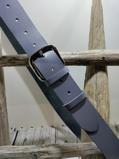 Harmaa farkkuvyö valusoljella 40 mm