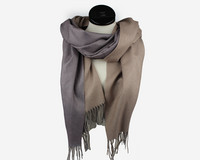 Harmaa/Beige paksu kääntähuivi