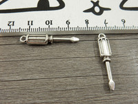 Ruuvimeisseliriipus, 30x6mm, kromi, 1kpl
