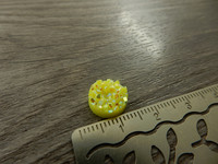 Kapussi rösöpinta, 10mm, ab keltainen, 1kpl