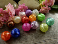 Akryylihelmi kurpitsa, 10mm, mixsetti, 20kpl