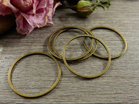 Linkki ympyrä, 20x0.7x0.6mm, umpi, pronssi, 1kpl