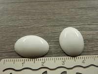 Kapussi jalokivi, 13x18mm, valkoinen, 1kpl