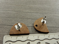 Korvakorutappi puoliympyrä+lukko, 12.5x18x0.7mm, rst puu, 1pari