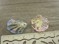Simpukkariipus akryyli, 19x17mm, mixsetti, 10kpl