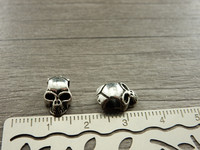 Metallihelmi pääkallo, 12x8mm, kromi, 1kpl
