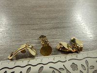 Korvakoruklipsi lenkillä, 10mm, rst/kulta, 1pari