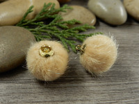 Pom pom riipus, 17x14mm, beige/kulta, 1kpl