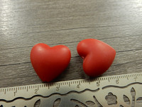 Silikonihelmi sydän, 19x20mm, tummanpunainen, 1kpl