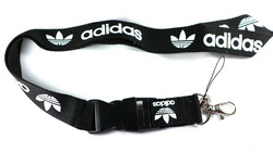 Adidas avainnauha, musta