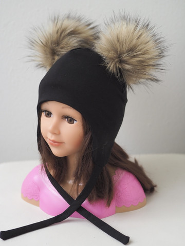 Nauhallinen pipo, Black