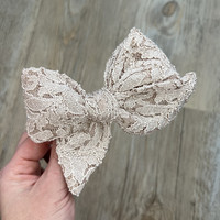 Rusettipinni, Lace Beige