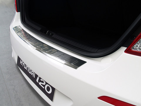 Puskurinsuoja Hyundai i20 2009- Rosteria